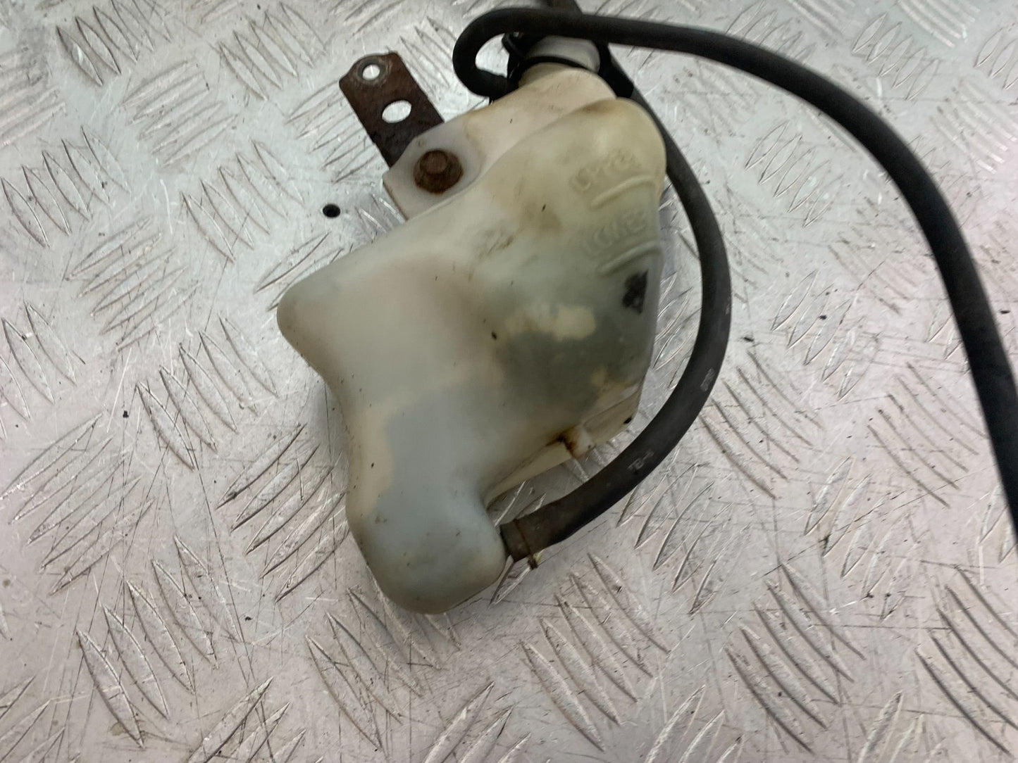 HONDA CBR600 CBR 600 FX FY COLLANT BOTTLE  YEAR 1999-2000 (CMB1287)