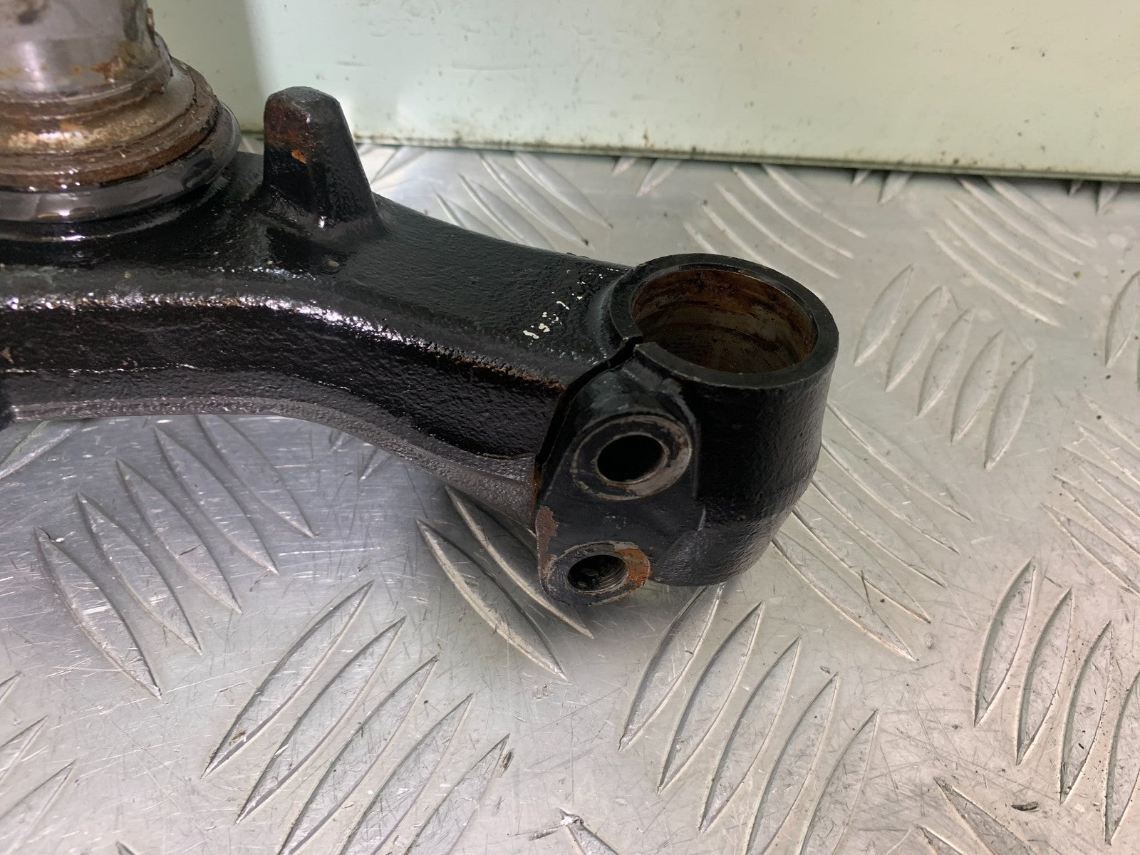 YAMAHA XMAX 125 XMAX-125 BOTTOM YOKE  YEAR 2015-2020  (CMB1266)