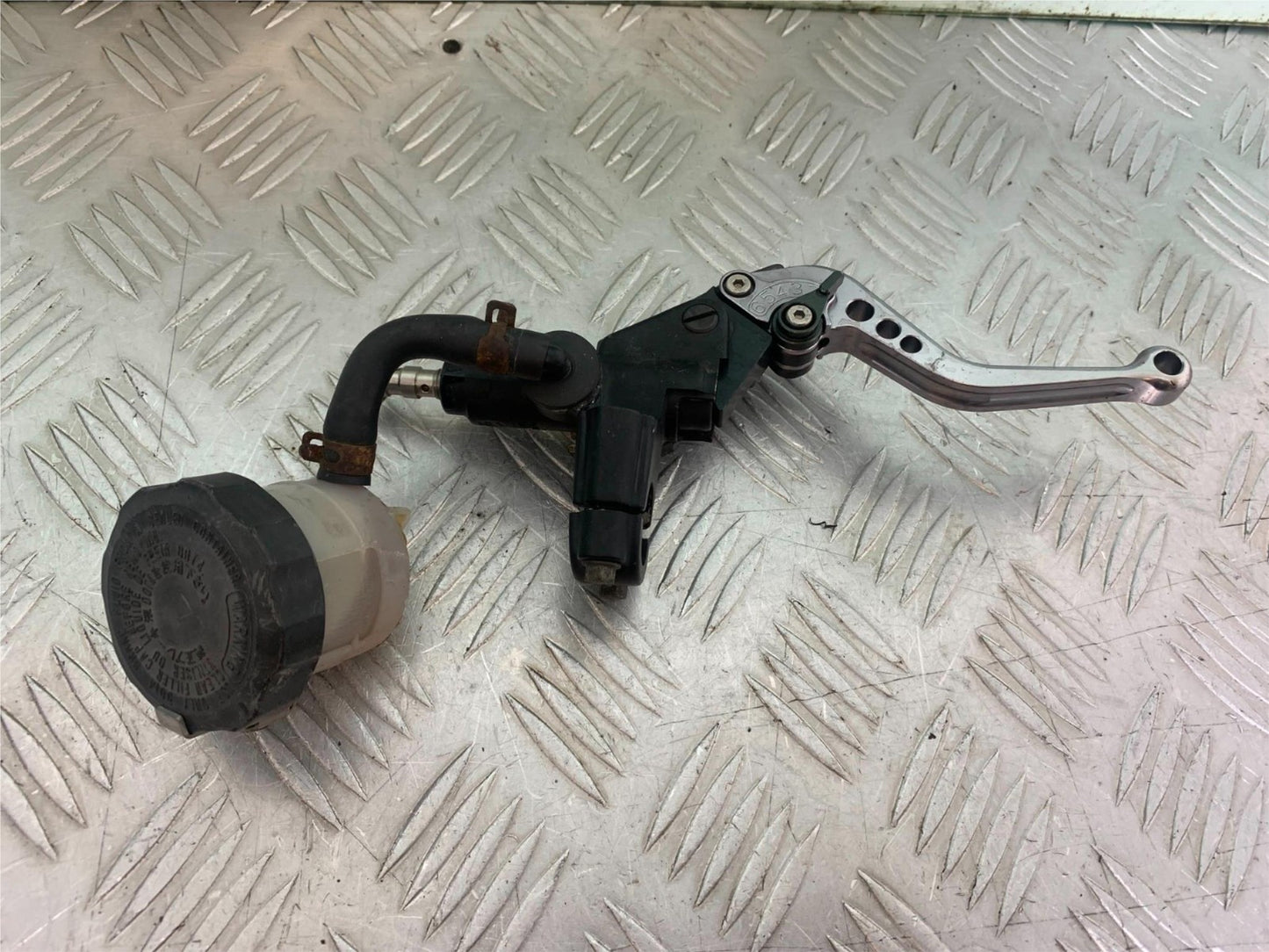 SUZUKI GSXR600 GSXR 600 K1 K2 K3 FRONT BRAKE MASTER CYLINDER 1999-03 (CMB1284)