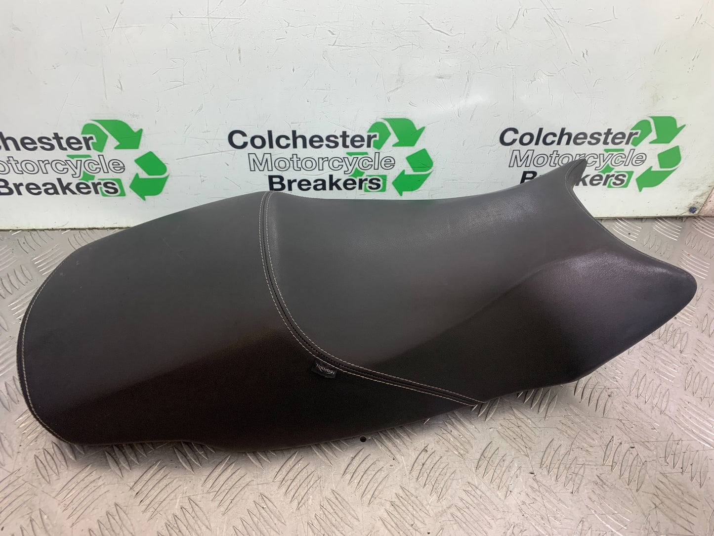 TRIUMPH 1050 SPRINT GT SEAT  YEAR 2010-2016 (CMB1250)