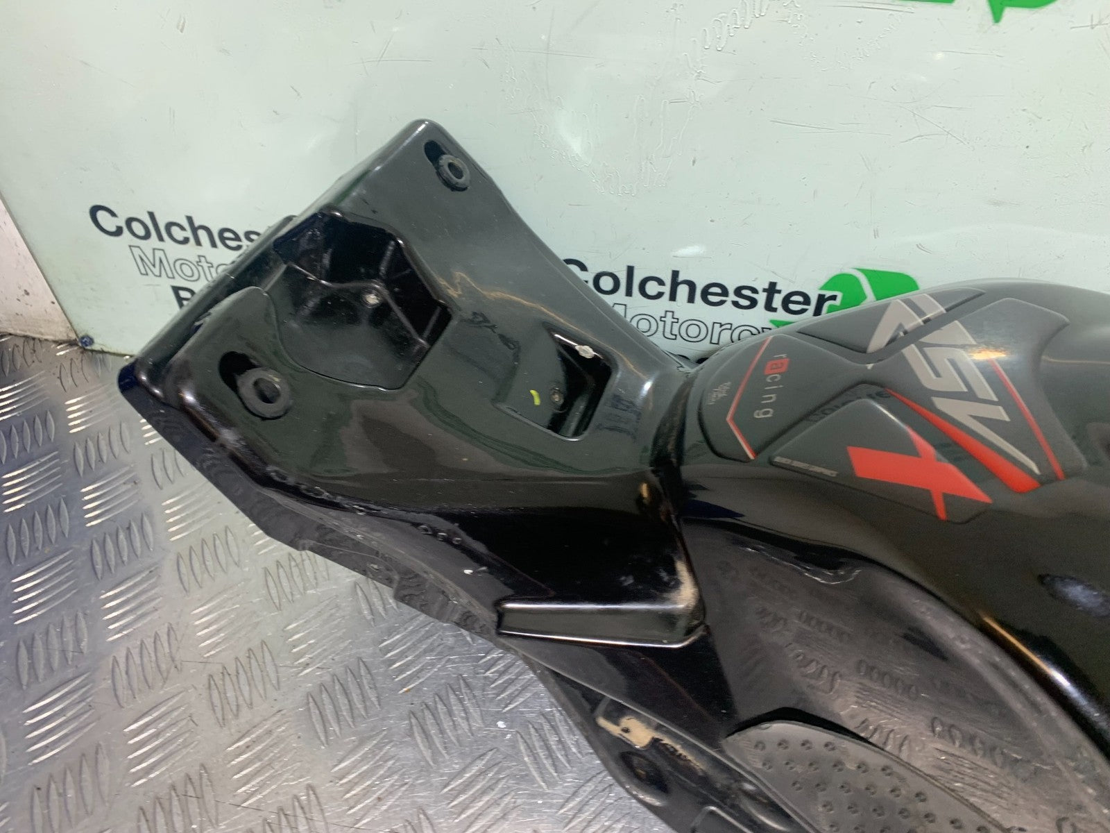 APRILIA RSV4 FACTORY PETROL TANK   YEAR 2009-2012(CMB1224)
