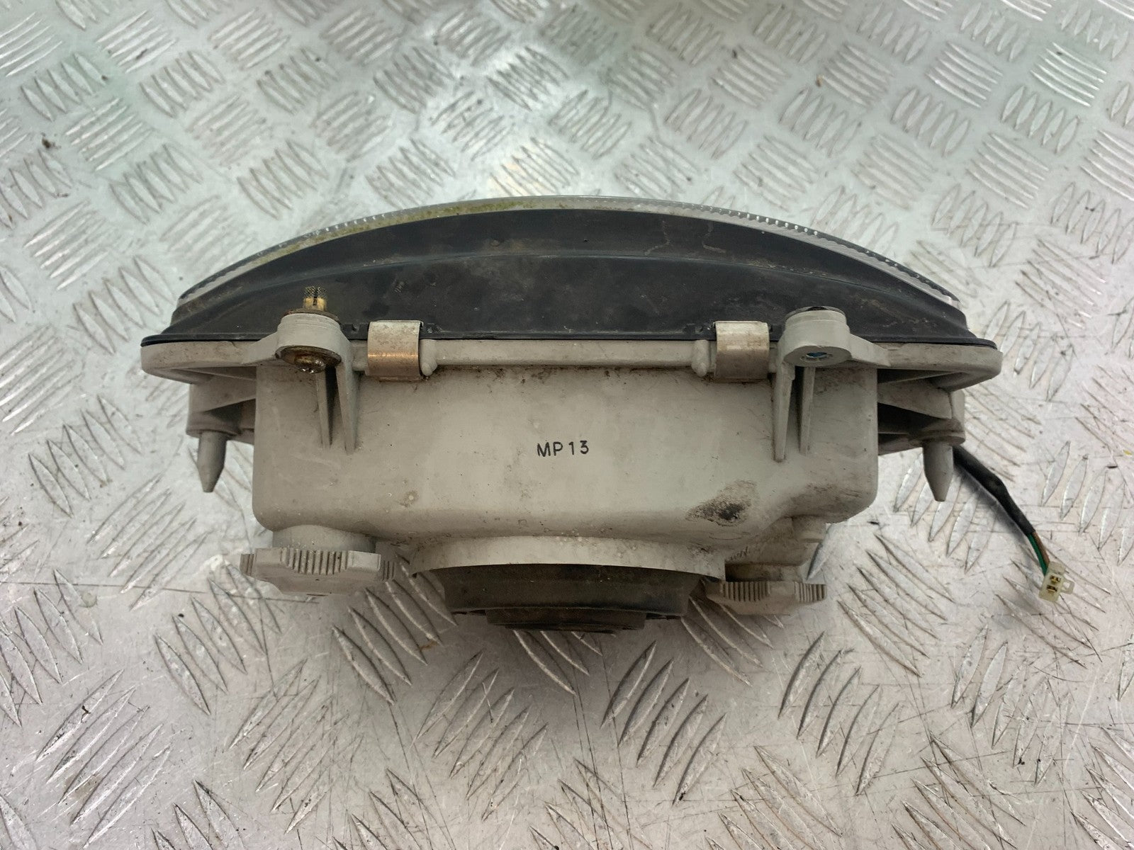 HONDA NT650 V DEAUVILLE HEADLIGHT  YEAR 1998-01(CMB1320)