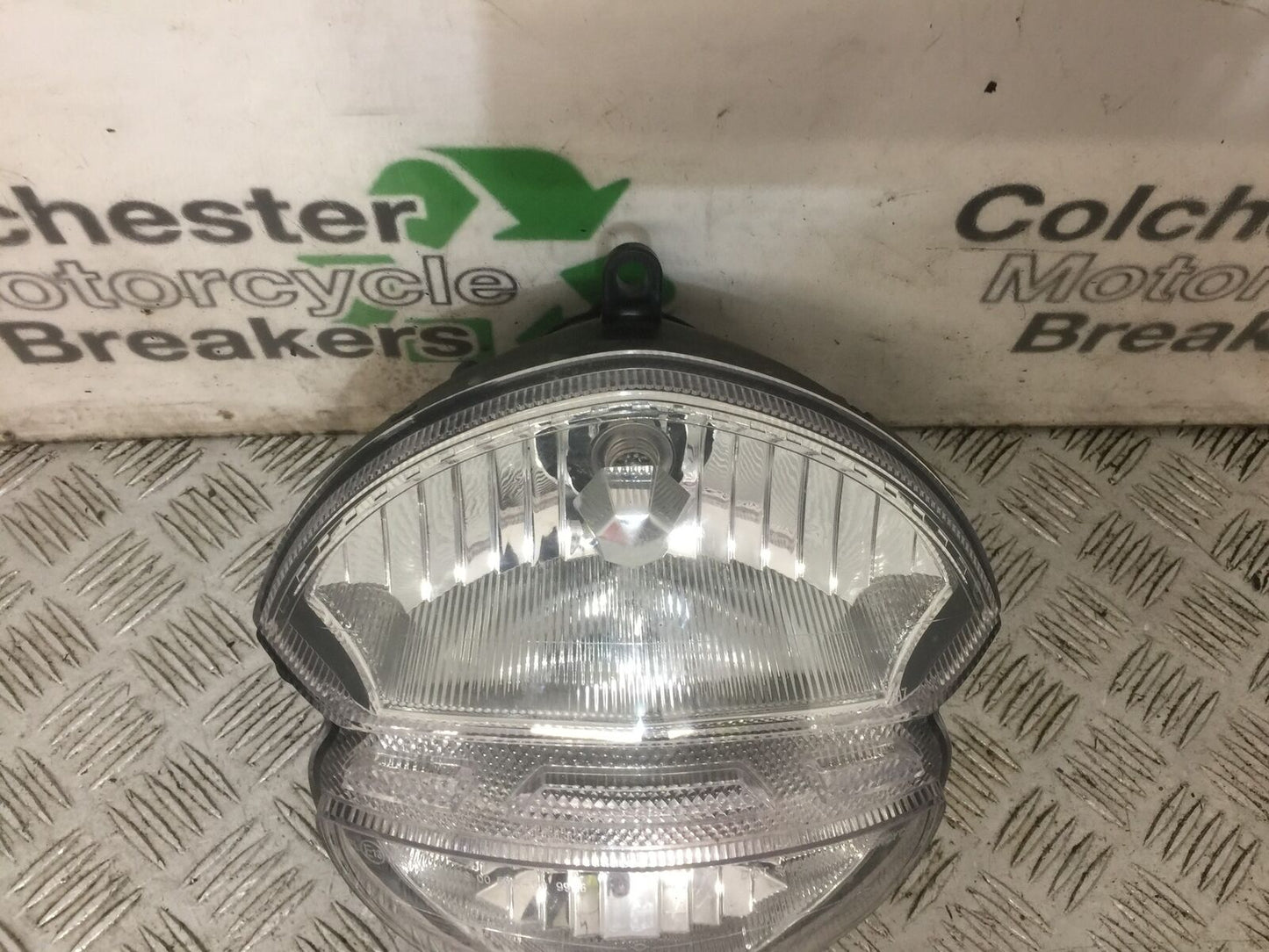 DUCATI 696 MONSTER HEADLIGHT   YEAR 2008 (STOCK 768)