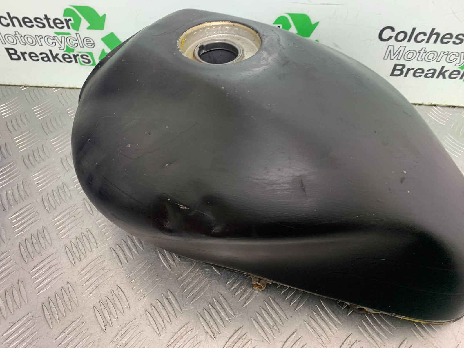 HONDA CB600 CB 600 HORNET PETROL TANK   YEAR 1998-2002 (CMB1297)