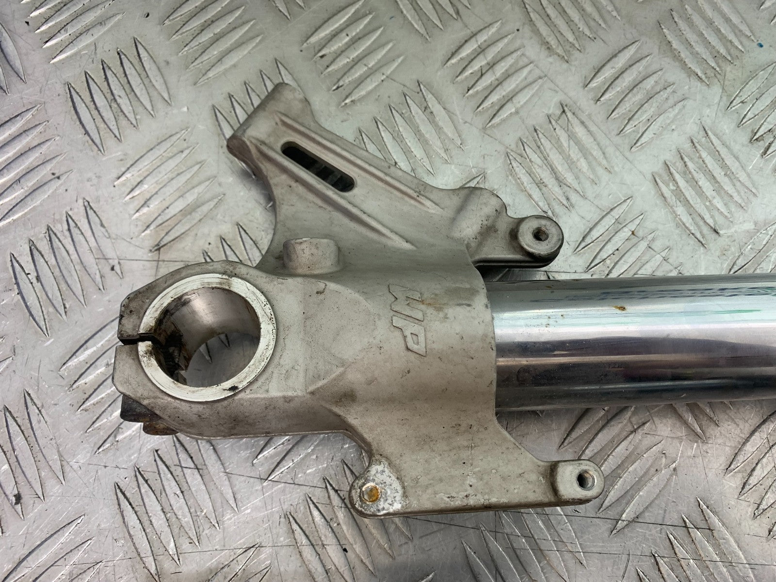 KTM 990 SUPER DUKE FORKS  YEAR 2007-2011  (CMB1207)