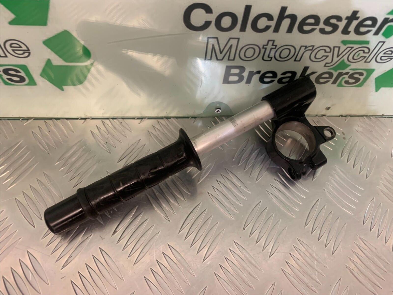 KAWASAKI ZX6R ZX6 J LEFT HANDLEBAR YEAR 2000 (STOCK 947)