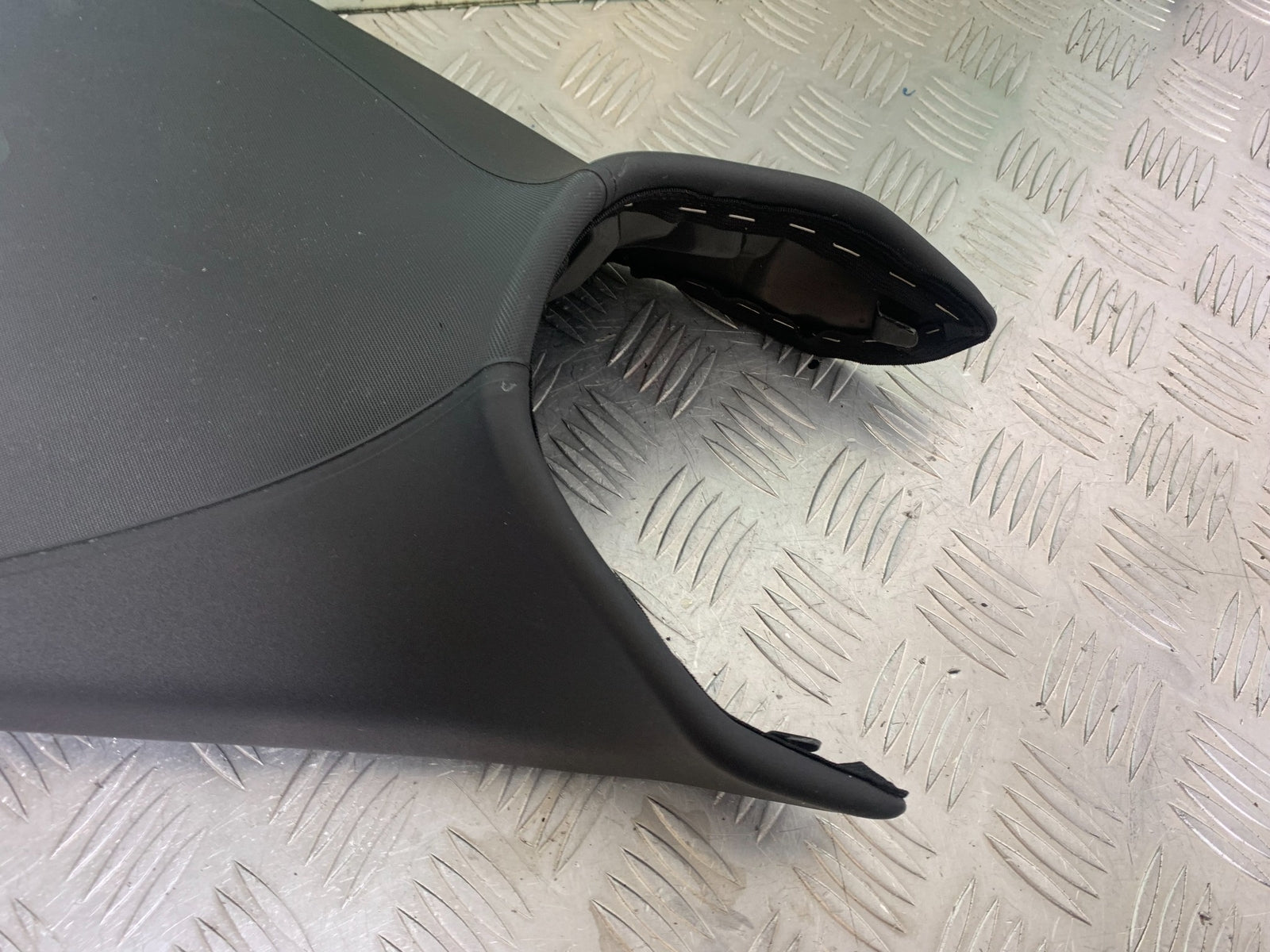 KTM 790 DUKE FRONT SEAT   YEAR 2018-2021  (CMB11150)