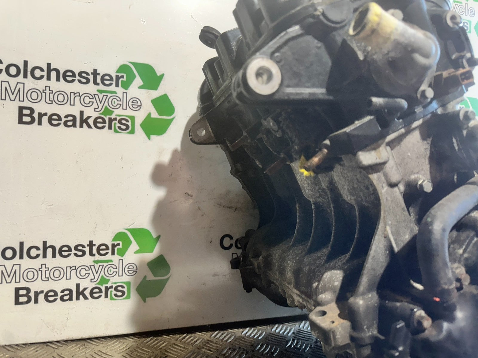 TRIUMPH 955i SPRINT ST ENGINE YEAR 1999-2004 (CMB1176)