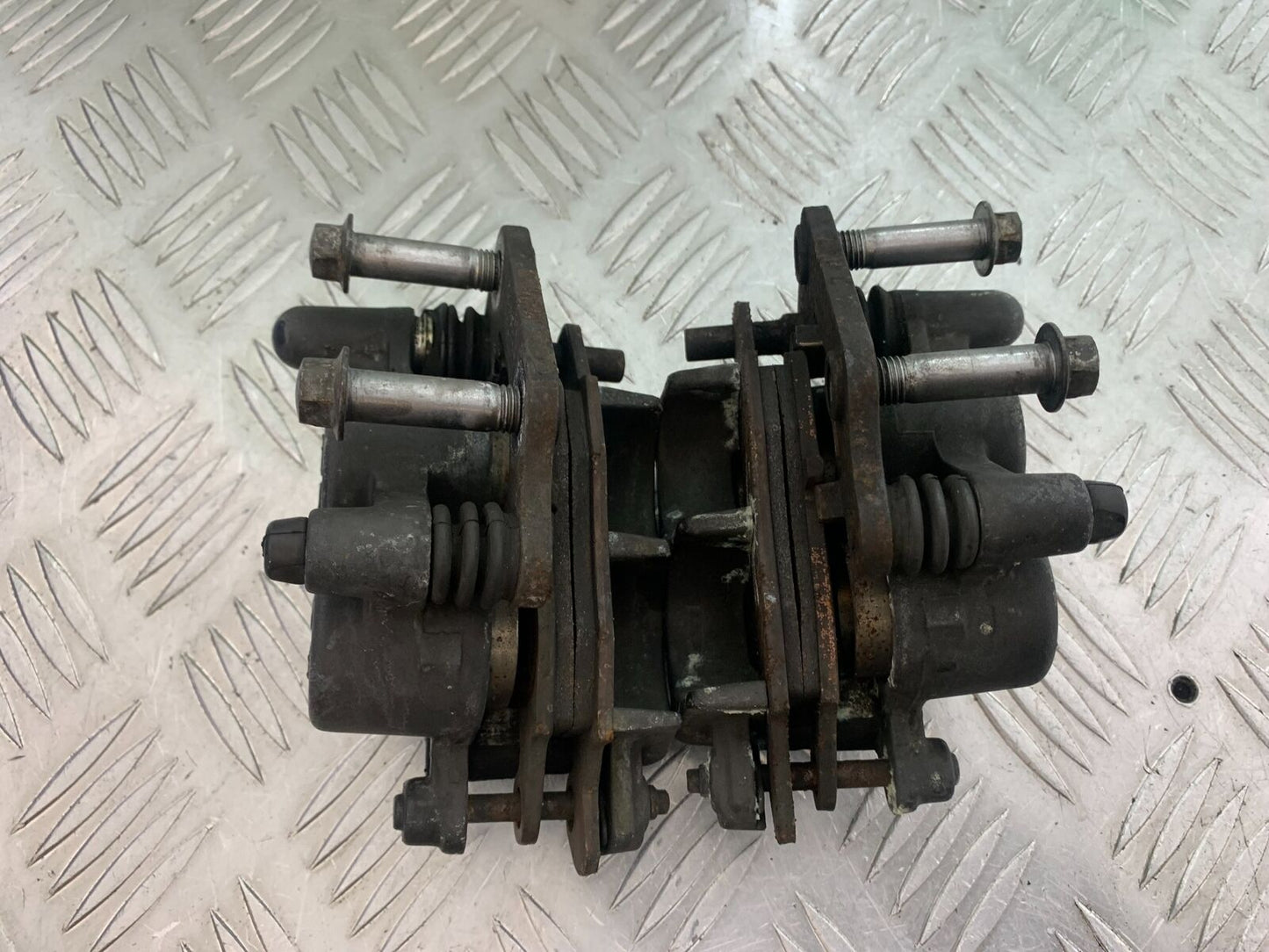 KAWASAKI Z750 Z 750 FRONT CALIPERS  YEAR 2004-2006  (CMB1104)