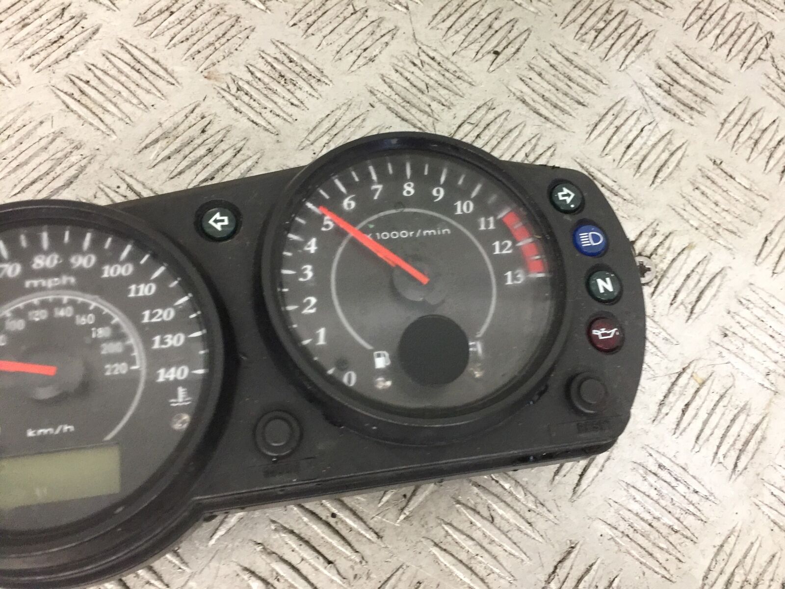 KAWASAKI ER6 F CLOCKS SPEEDO DASH YEAR 2006-2008 (STOCK 873)