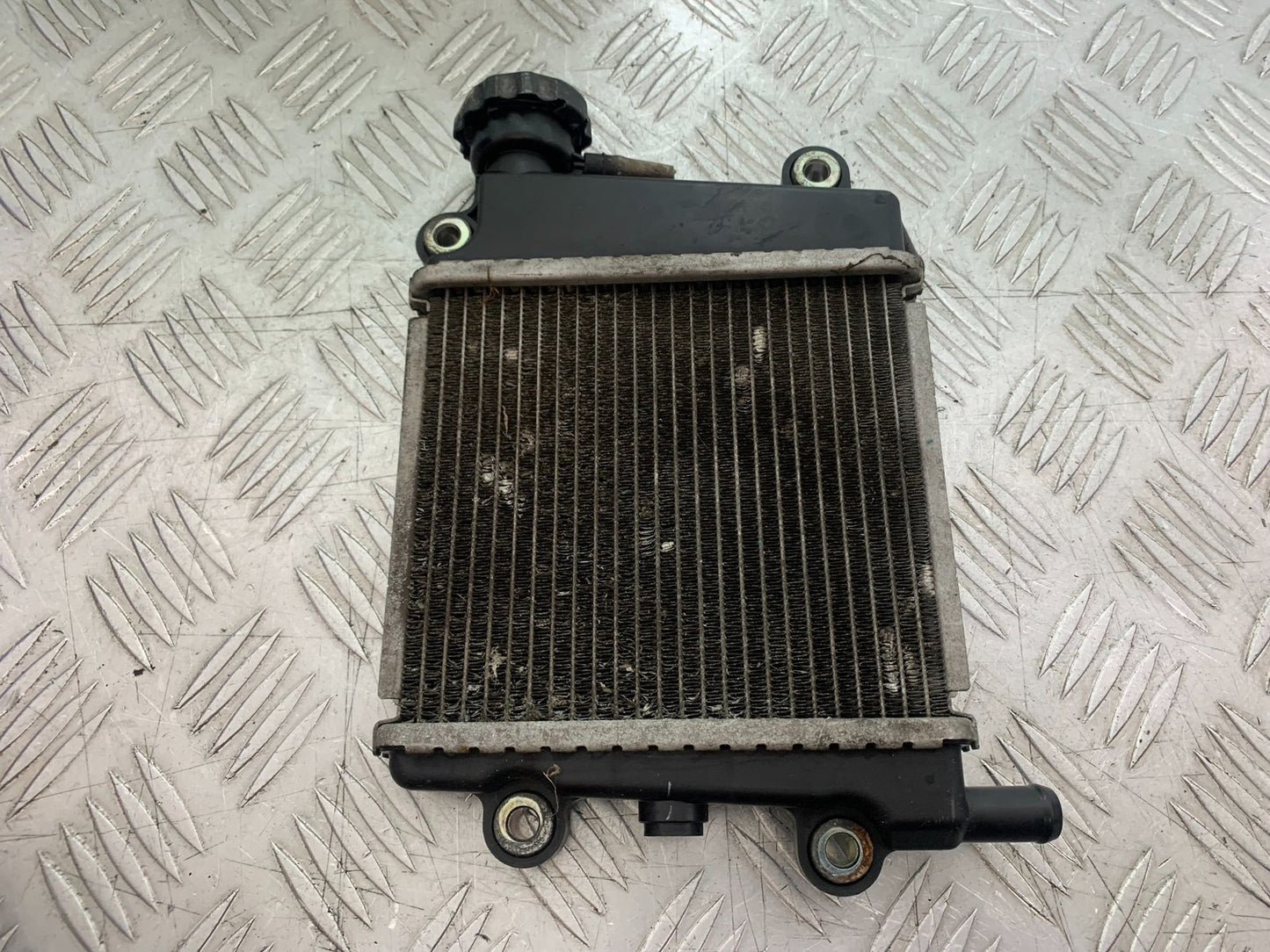 YAMAHA NMAX-125 N MAX 125 RADIATOR YEAR 2015-2020  (CMB1231)