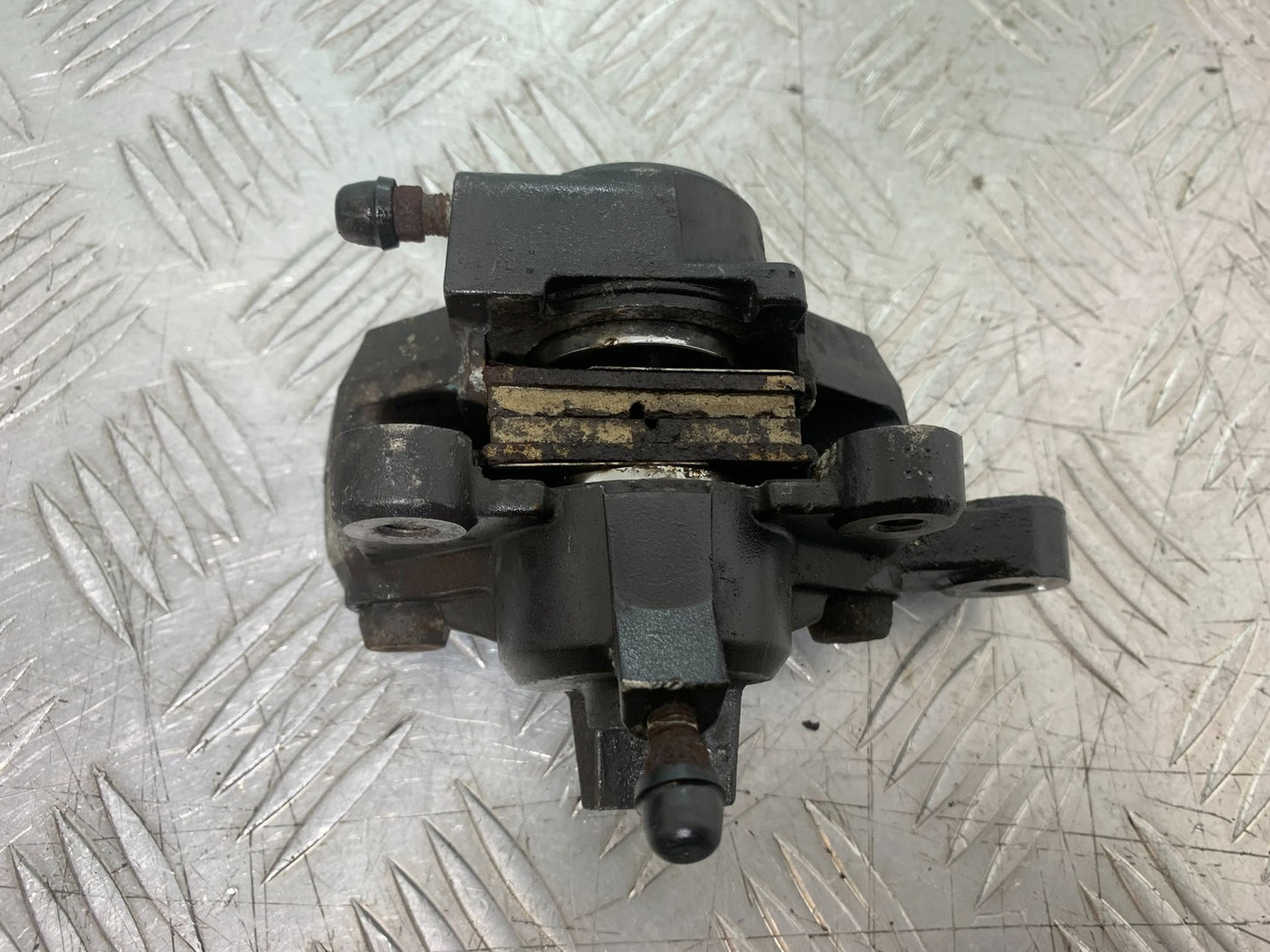 SUZUKI GSF600 GSF 600 BANDIT REAR BRAKE CALIPER  2000-2004 (CMB1269)