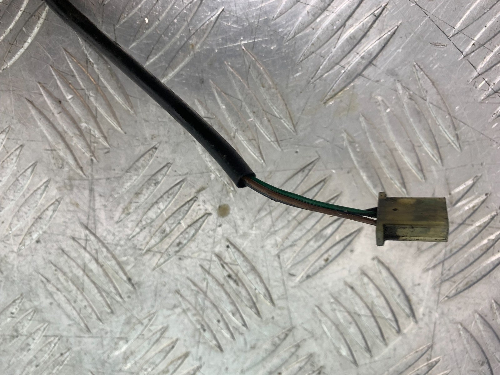 KAWASAKI GPZ600 GPZ 600 SIDE STAND SWITCH  YEAR 1988-90 (CMB1258)