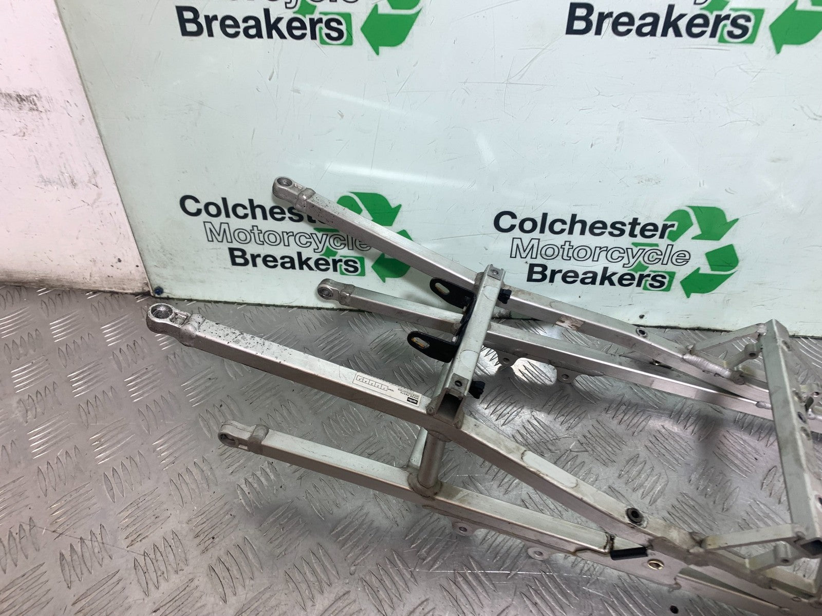 APRILIA RSV1000 R FACTORY MILLE REAR SUBFRAME  2004-09 (CMB1203)