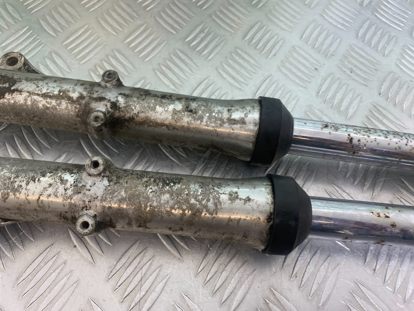 HONDA CX500 CX 500 FORKS YEAR 1978 1981 (CMB1137)