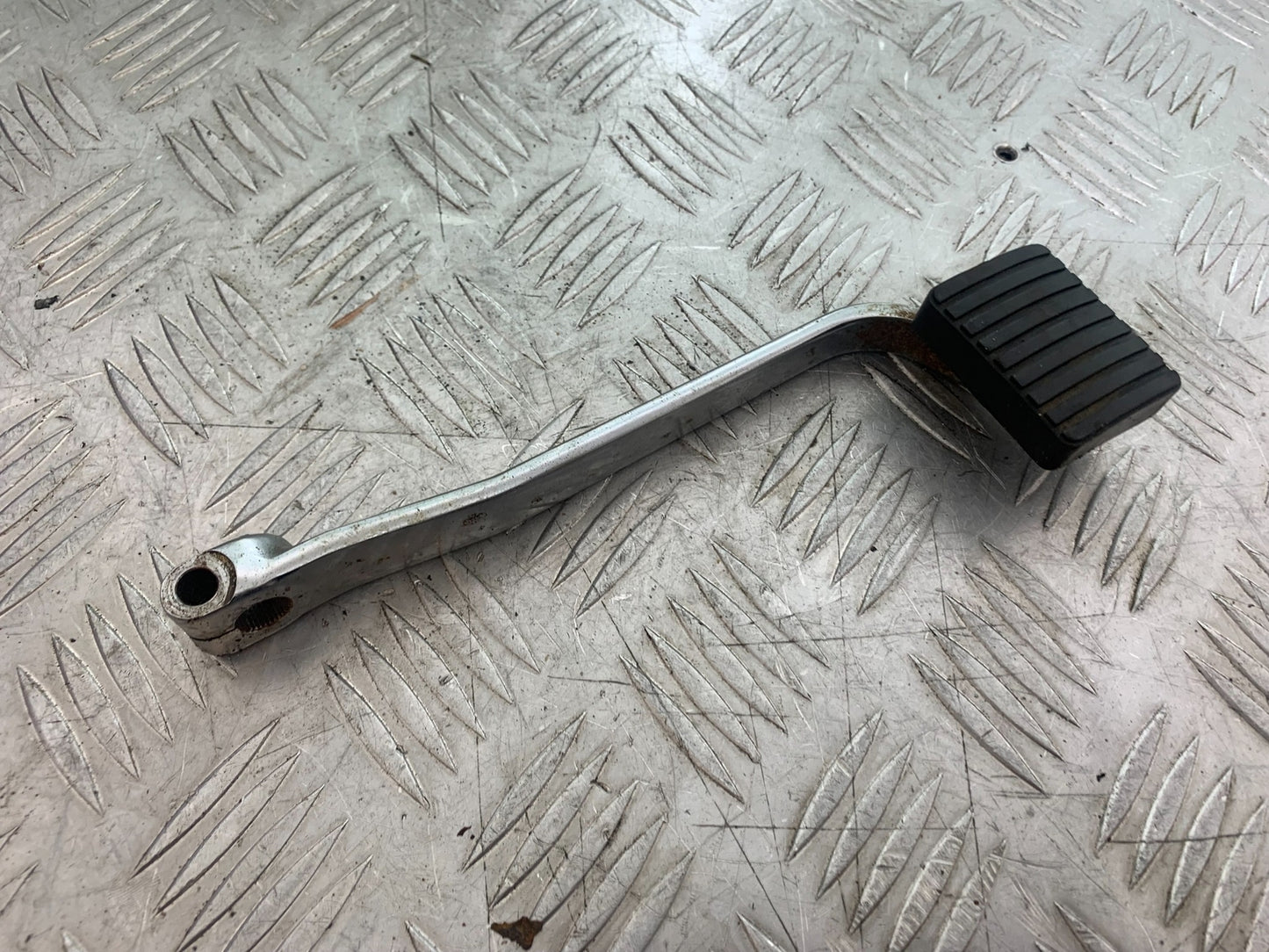 KAWASAKI VN1500 CLASSIC REAR BRAKE PEDAL   YEAR 1999 -2006 (CMB1166)