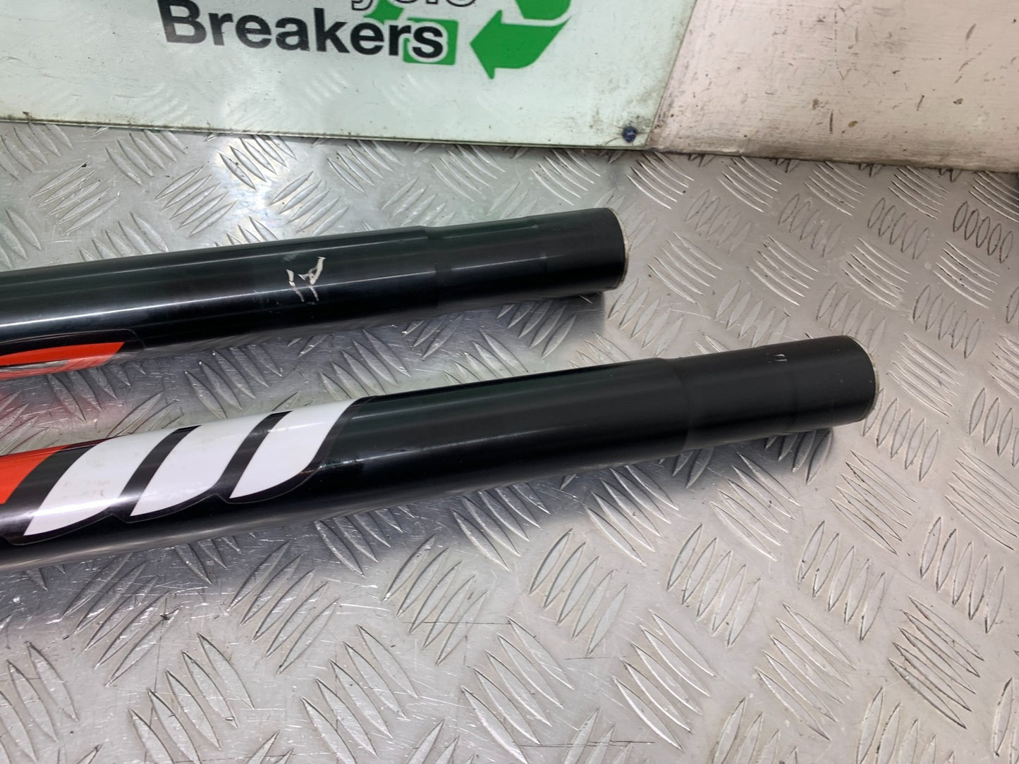 QINGQI QM125 GY-2B FORKS  YEAR 2016 (CMB1228)