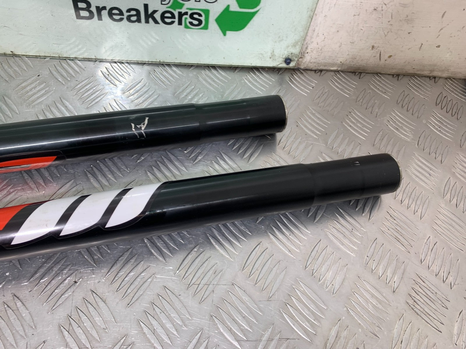 QINGQI QM125 GY-2B FORKS  YEAR 2016 (CMB1228)