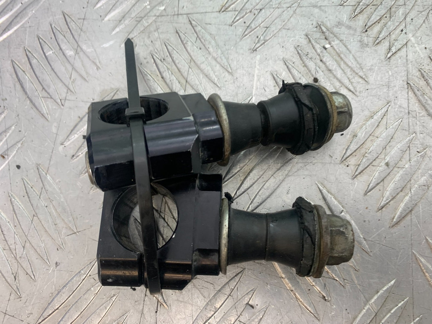 KAWASAKI KXF450 KXF 450 HANDLEBAR RISERS YEAR 2013 CMB1217)