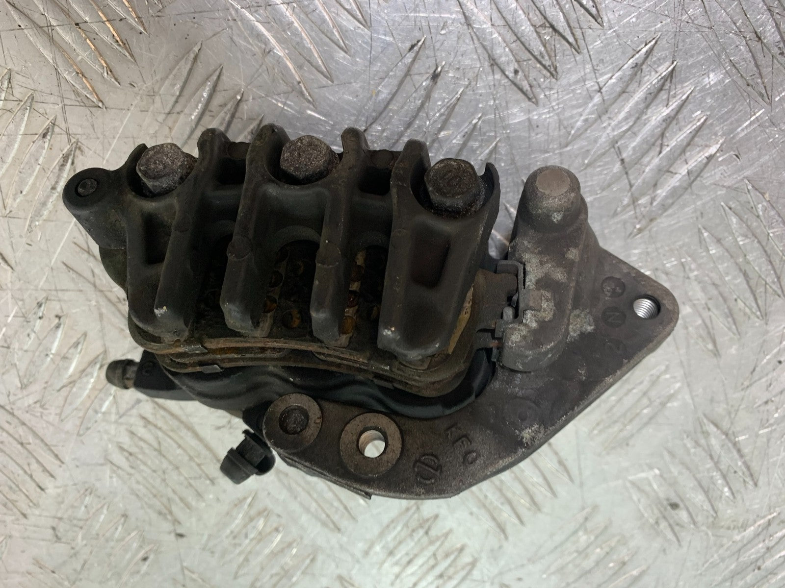 HONDA VFR800 VFR 800 V-TEC REAR CALIPER   YEAR 2002 -09 (CMB1296)