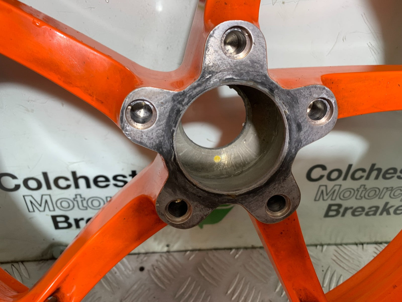 KTM 1290 SUPER DUKE R REAR WHEEL  YEAR 2020-2024 (CMB1272)