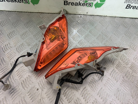 YAMAHA XMAX 300 REAR LIGHTS AND INDICATORS  YEAR 2017-2020 (CMB1218)