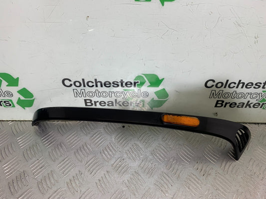 PIAGGIO VESPA LX50 LX S 50 SIDE INFILL TRIM    YEAR 2007-2016 (CMB1290)