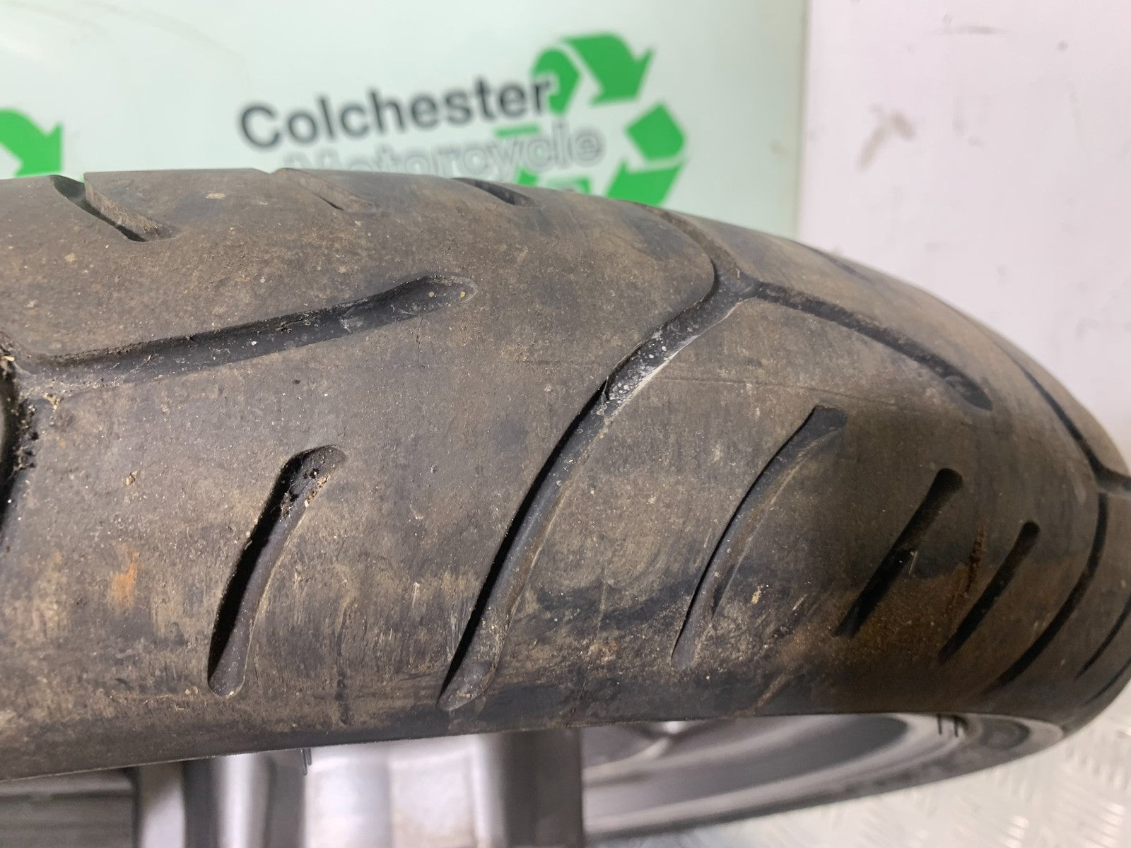 HONDA ST1100 PAN EUROPEAN FRONT WHEEL (TYRE WILL PAS MOT) 1993-2001 (CMB1195)
