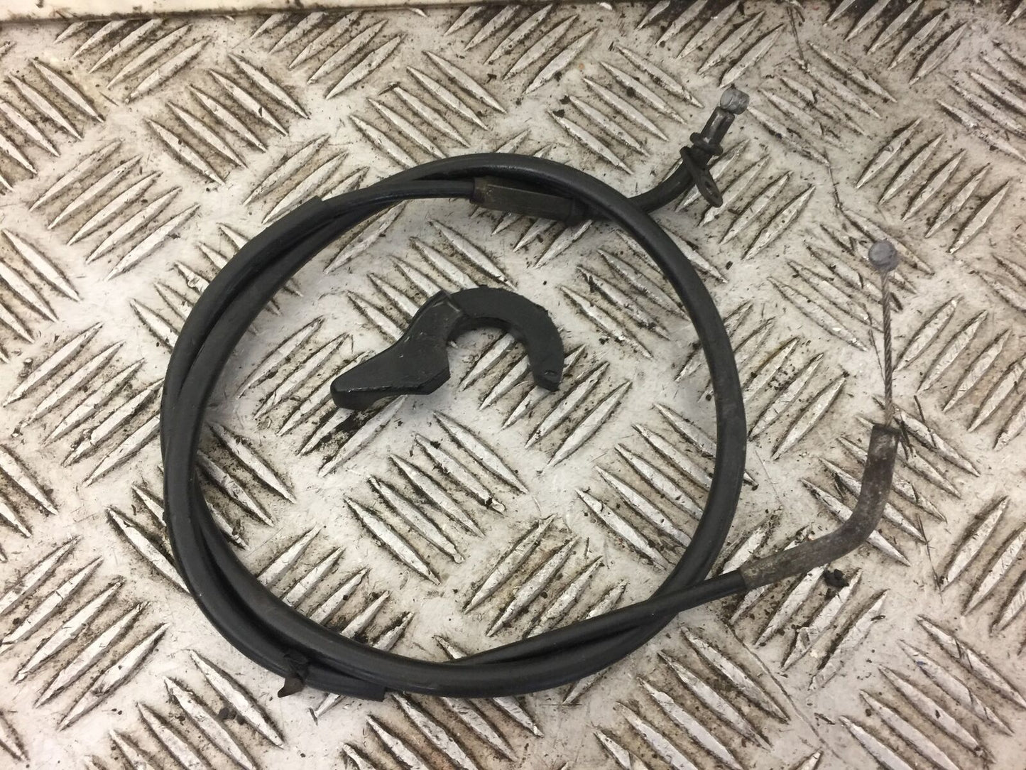 SUZUKI GSF600 GSF 600 BANDIT CHOKE CABLE YEAR 2002 STOCK 443