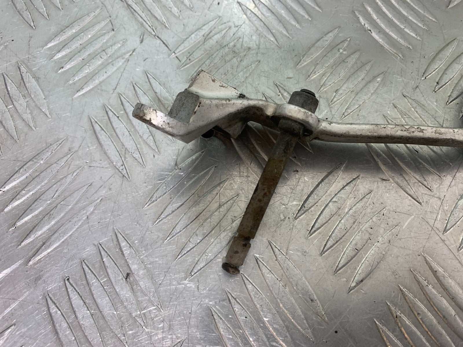YAMAHA XJR1300 XJR 1300 REAR BRAKE PEDAL  YEAR  1999-2003 (CMB1119)