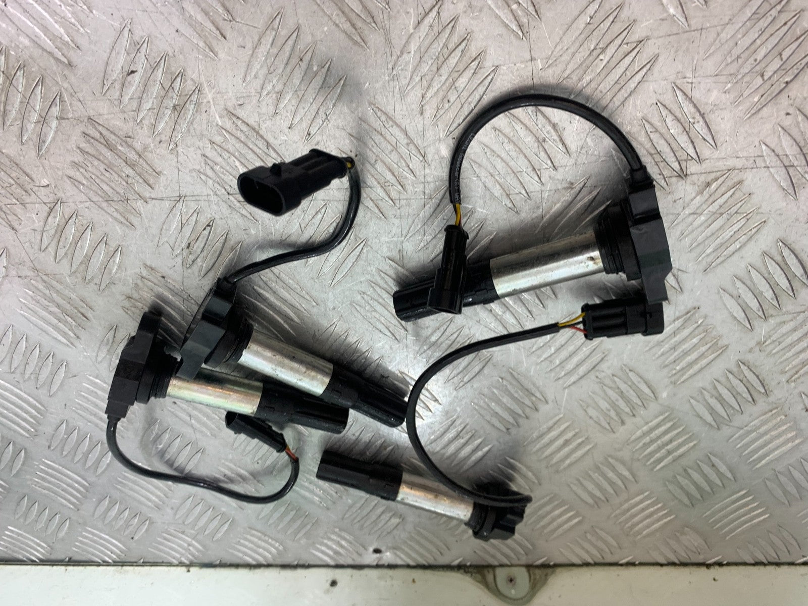 APRILIA TUONO 1000 V4 COILS   YEAR 2013-2014 (CMB1239)