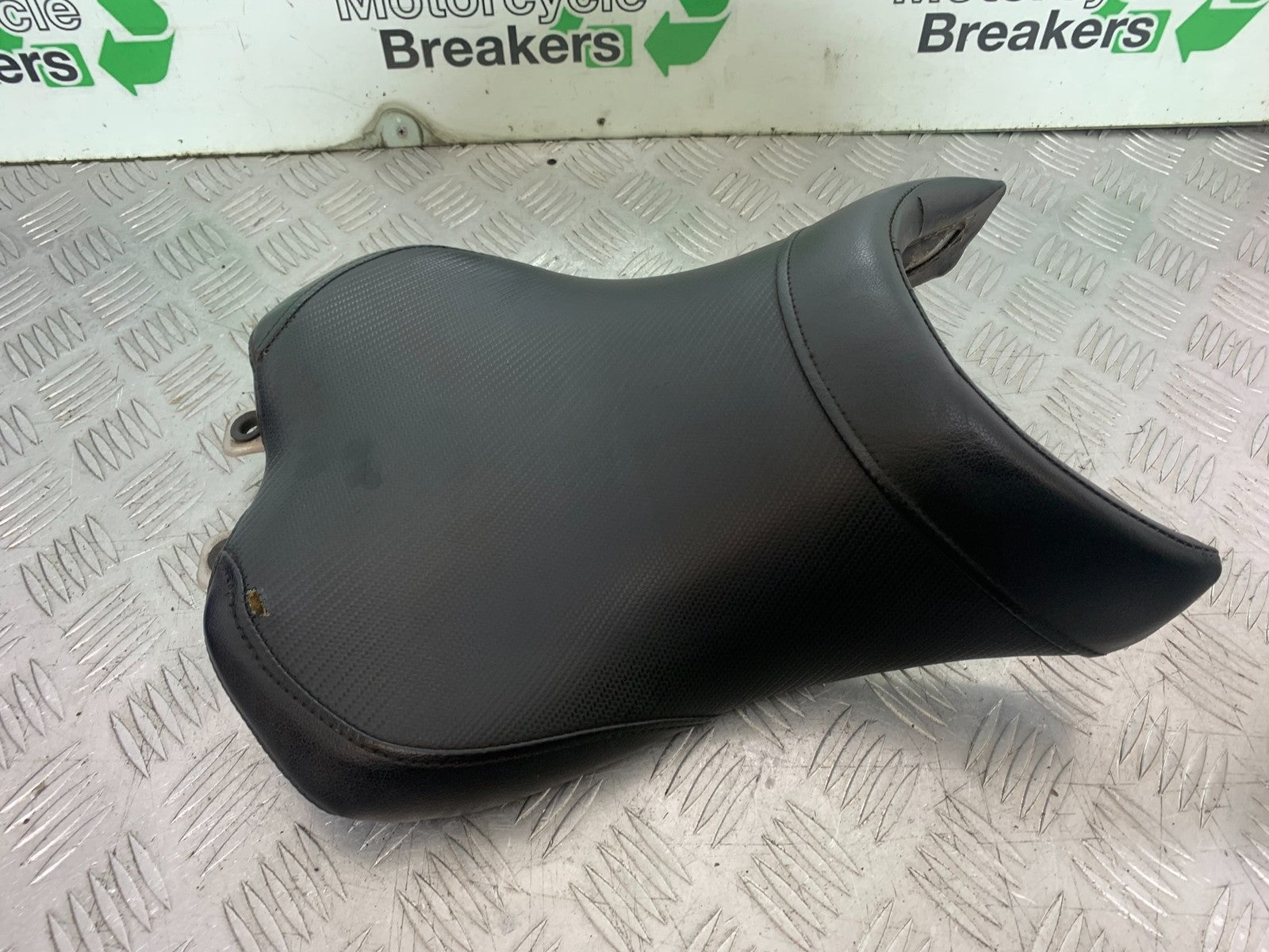KAWASAKI Z1000 SX FRONT SEAT  YEAR 2014-16 (CMB1264)