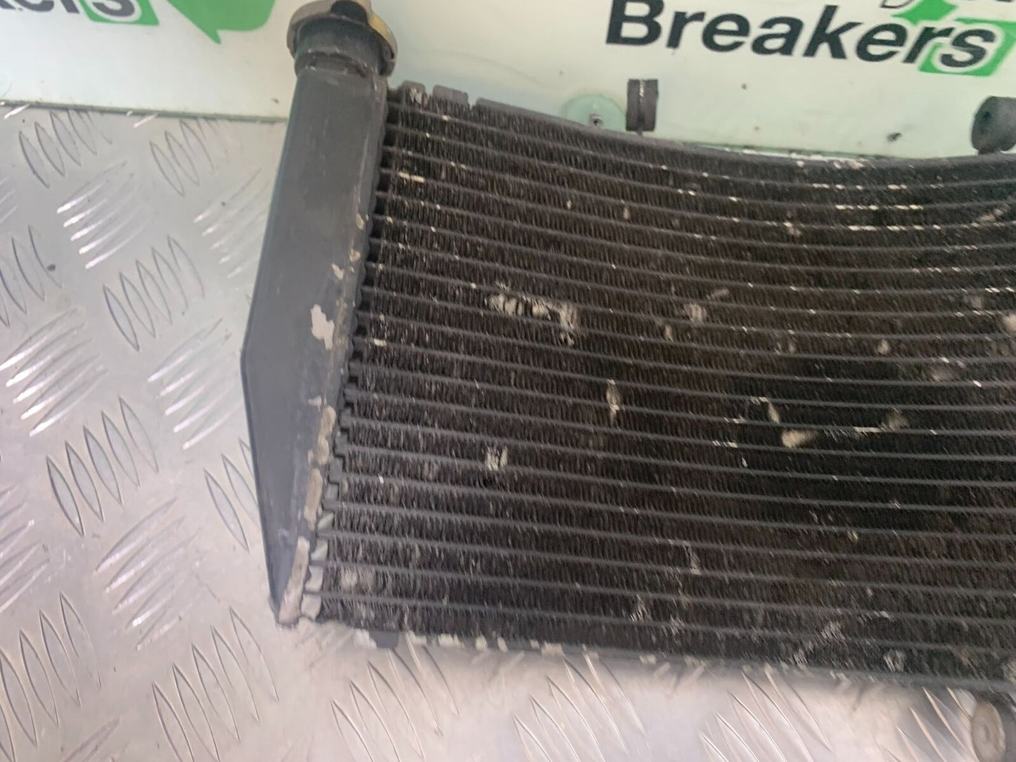 HONDA CBR 929 RRY FIREBLADE RADIATOR  YEAR 2000-01 (CMB1026)