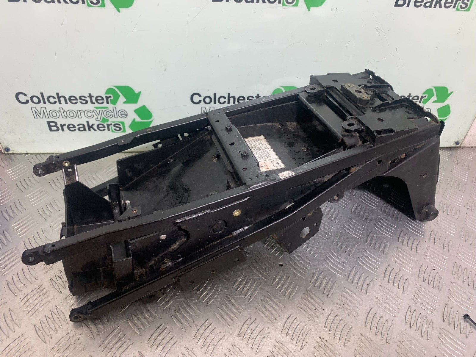TRIUMPH 955i SPRINT ST REAR MUDGUARD AND SUBFRAME    1999-2004 (CMB1176)