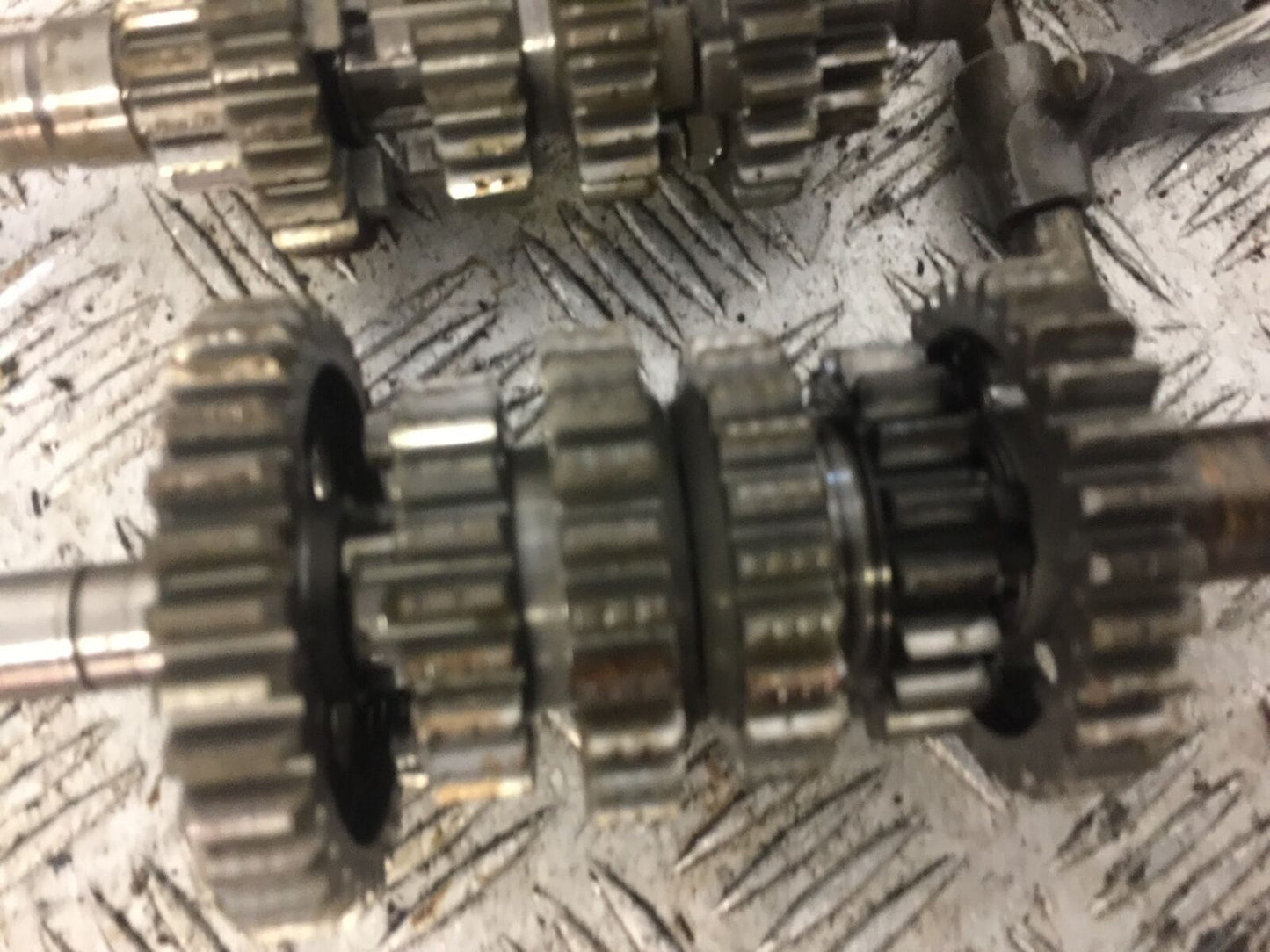 YAMAHA DTR125 DTR 125 DT125 R GEARBOX   YEAR 1992 (STOCK 712)