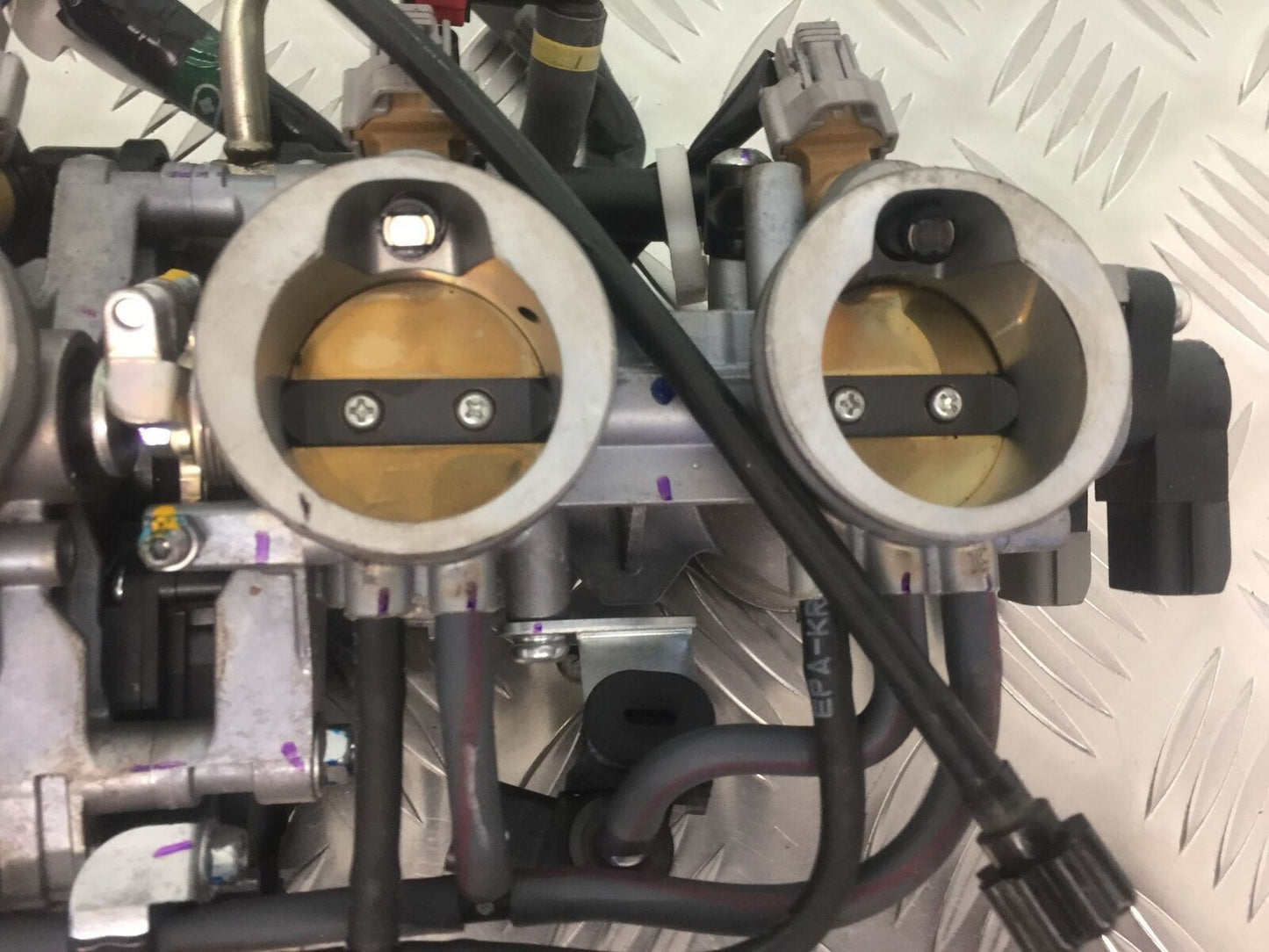 KAWASAKI VERSYS 1000 KLZ 1000 THROTTLE BODIES  YEAR  2015-2018 (STOCK 912)
