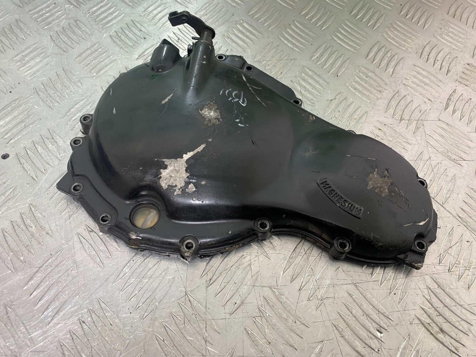TRIUMPH 955i SPRINT ST CLUTCH COVER YEAR 1999-2004