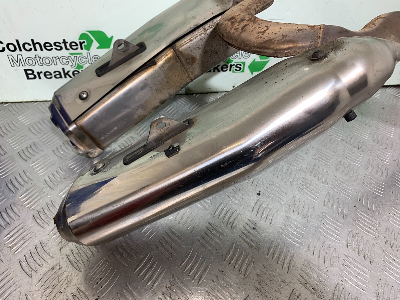 HONDA VFR800 VFR 800 V-TEC SILENCERS  YEAR 2002 -09 (CMB1296)