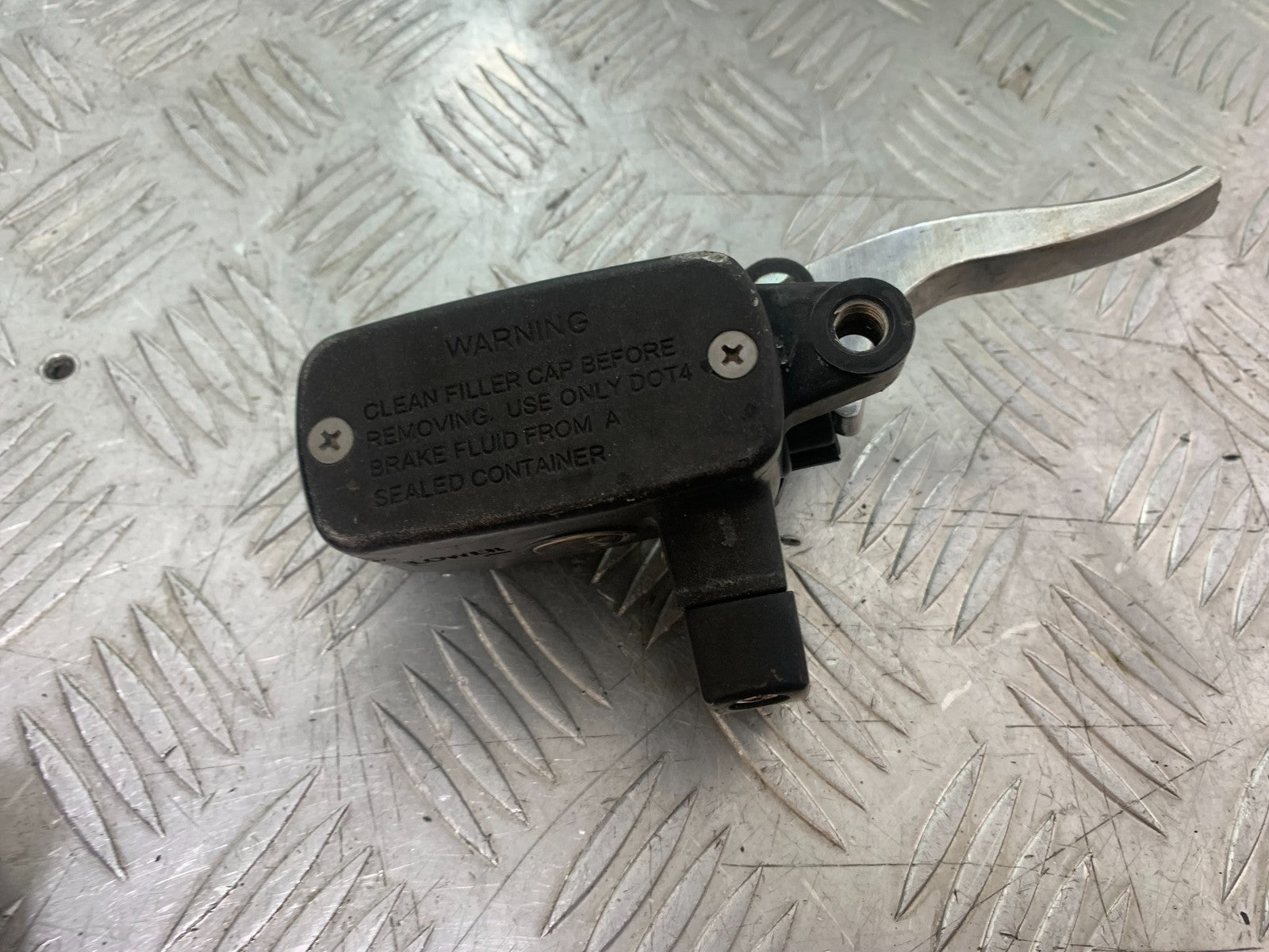 SINNIS HOODLUM 125 FRONT MASTER CYLINDER YEAR 2021-2025 (CMB1196)