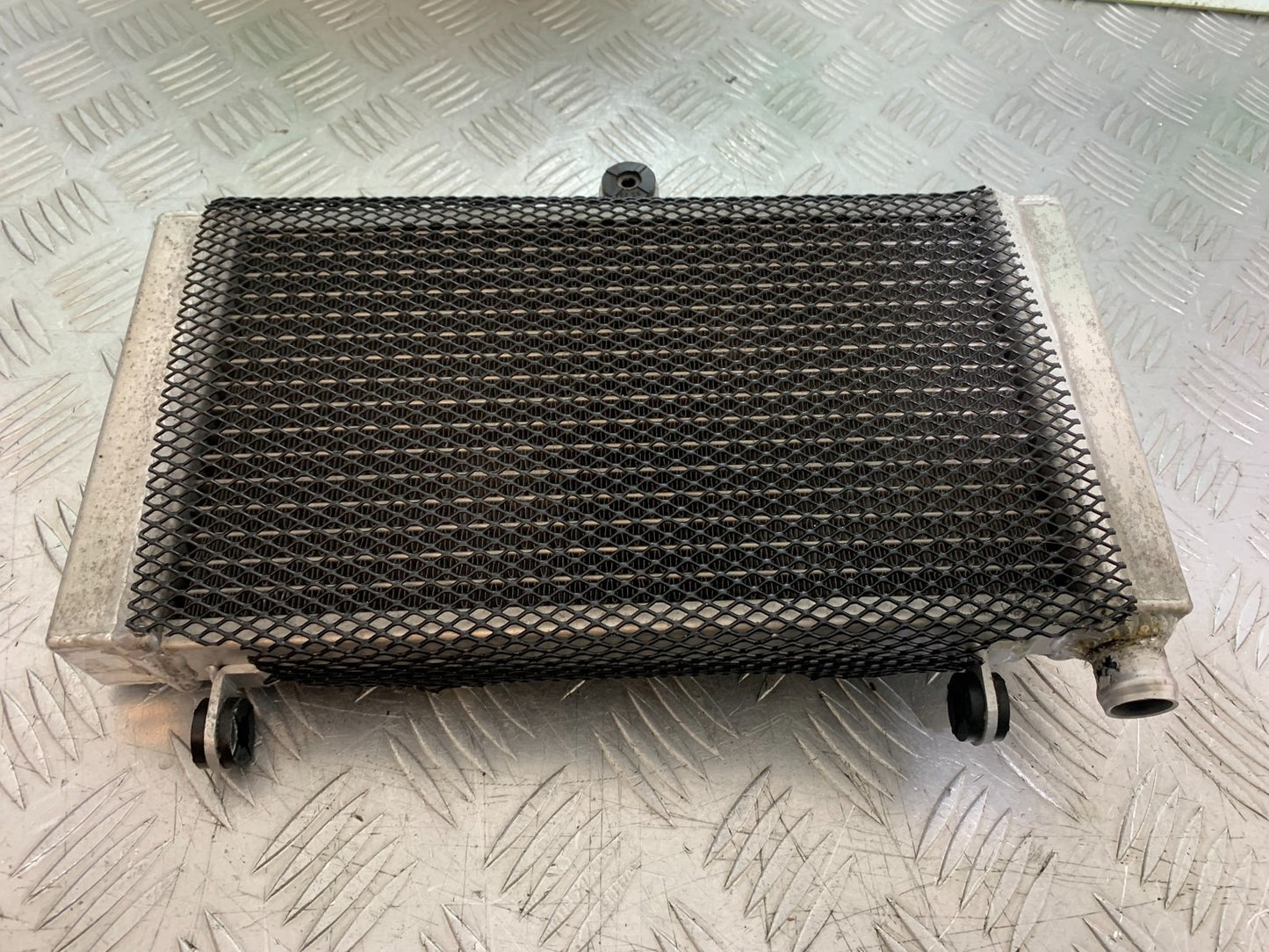 HONDA CBF500 CBF 500 RADIATOR   YEAR 2004-2008  (CMB1294)