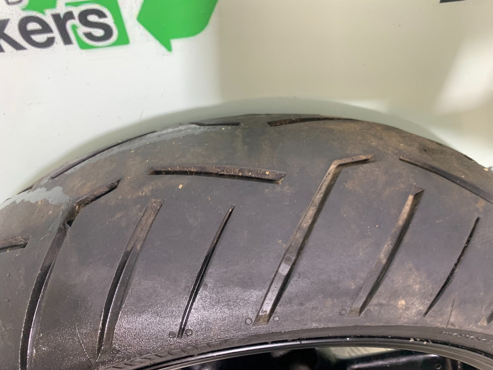 YAMAHA FZS1000 FAZER REAR WHEEL   YEAR 2001-05 (CMB1275)