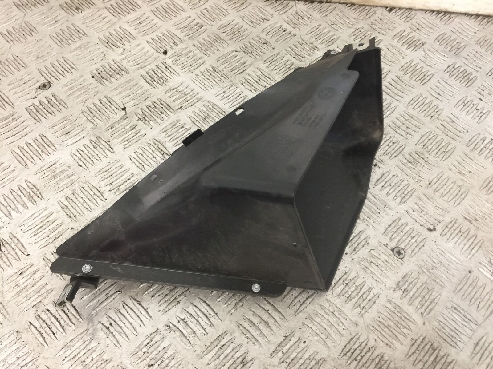BMW R1250 R 1250 RT INFILL PANEL  YEAR 2023 (STOCK 907)