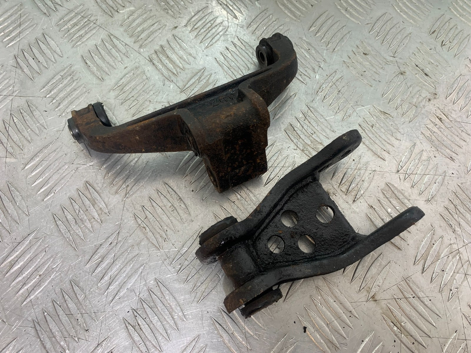 HONDA GL500 GL 500 SILVERWING REAR SHOCK LINKAGE   YEAR 1981-82 (CMB1168)