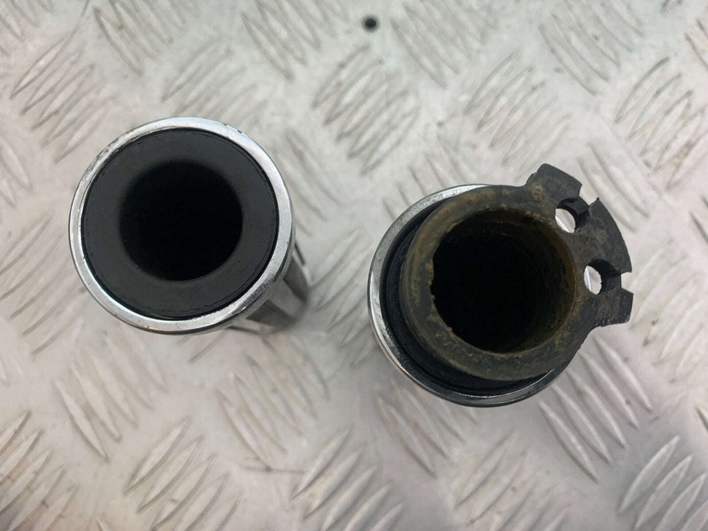 YAMAHA XVS 1100 DRAGSTAR  THROTTLE TWIST GRIP  YEAR 2000-2007 (CMB1108)