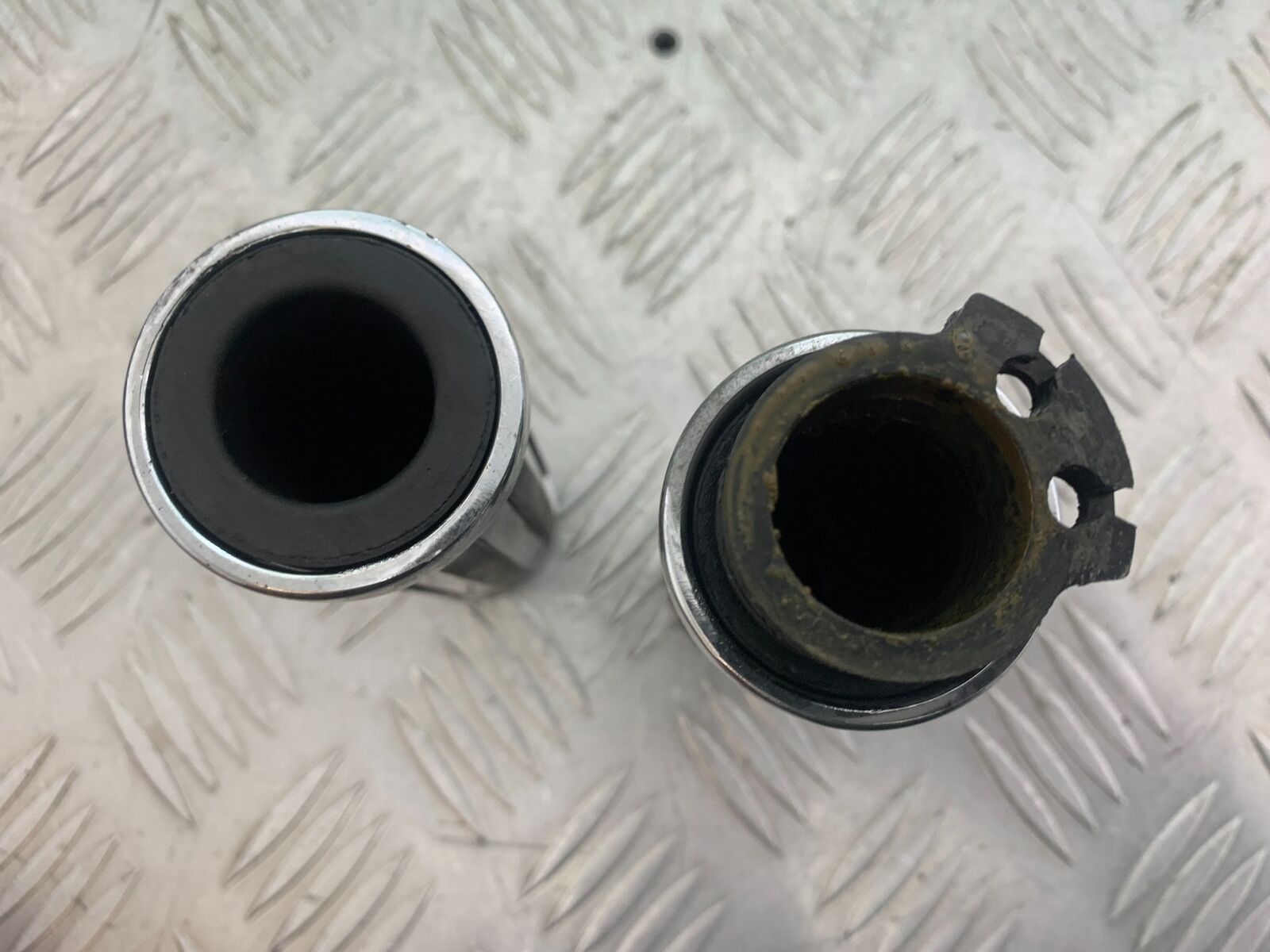 YAMAHA XVS 1100 DRAGSTAR  THROTTLE TWIST GRIP  YEAR 2000-2007 (CMB1108)