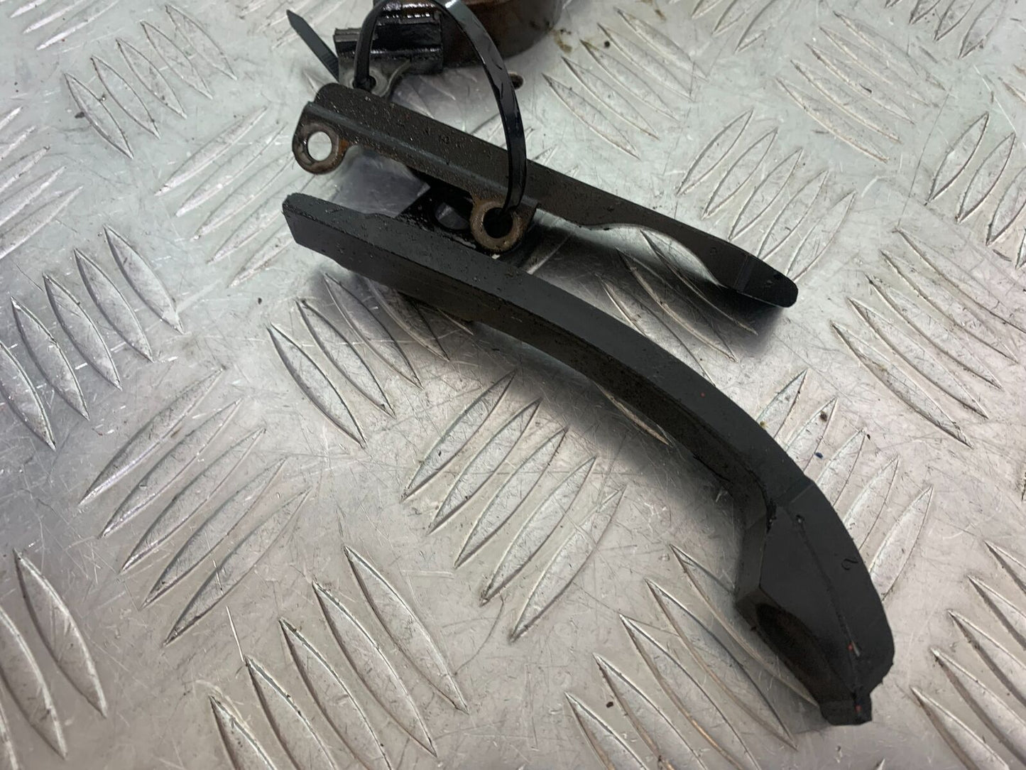 KAWASAKI KLR600 KLR 600 CHAIN GUIDES YEAR 1993-1995