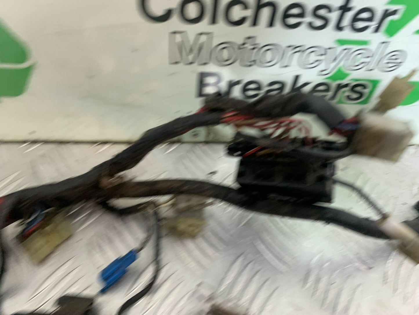 YAMAHA FZS600 FAZER 600 WIRING LOOM   YEAR 1998-2001 (CMB1267)