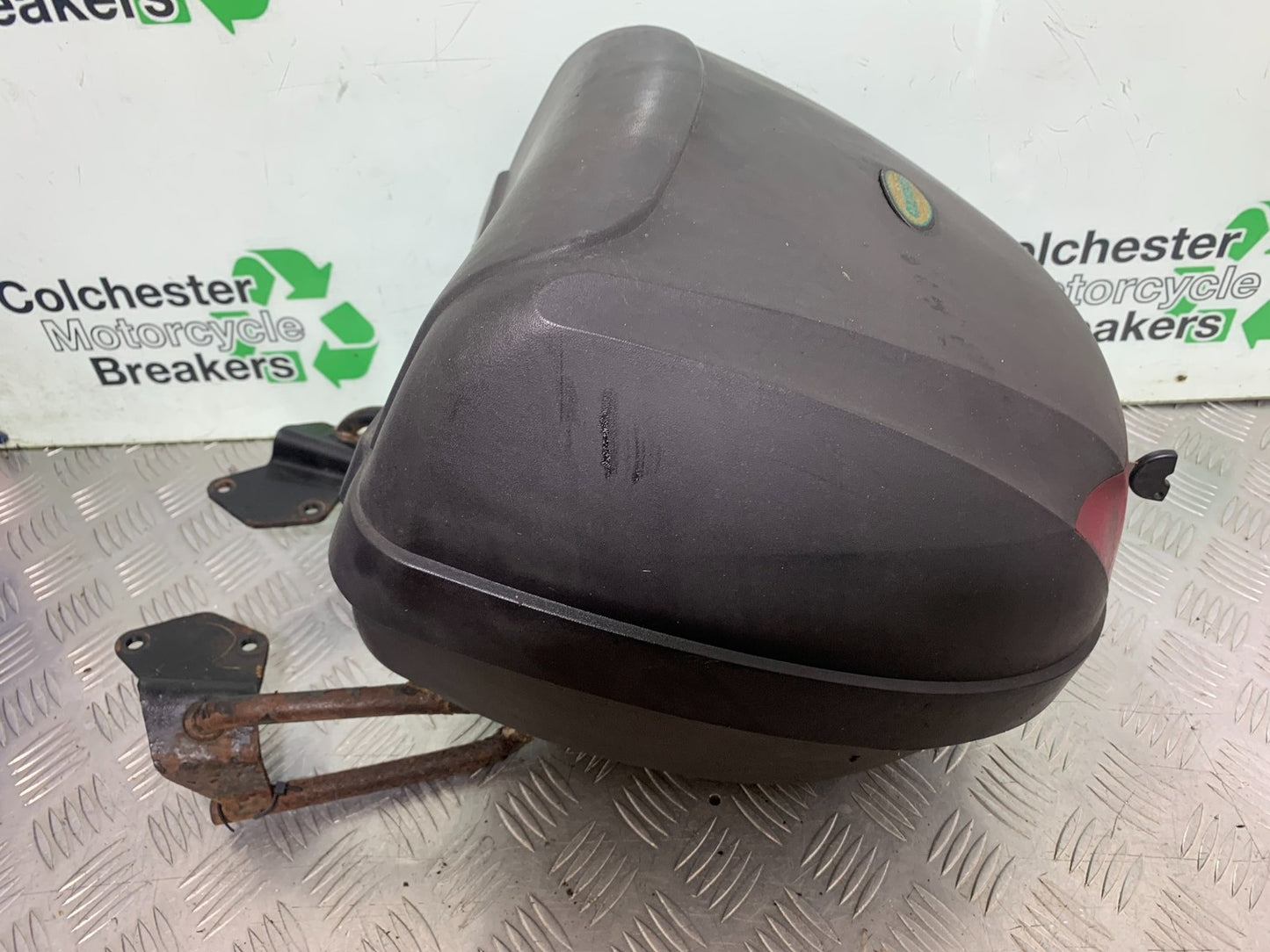 HONDA CBF125 CBF 125 OXFORD TOP BOX RACK KEY YEAR 2009-14 (CMB1182)