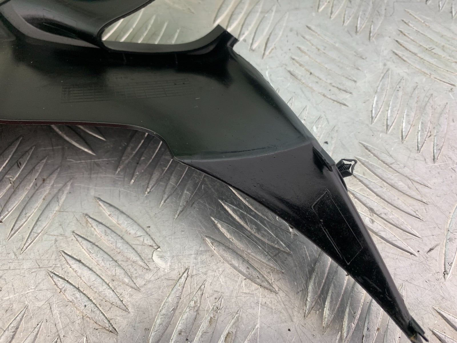 HONDA CBR1000 RR CBR1000 FIREBLADE LOWER TOP FAIRING INFILL 2008-2011 (CMB1179)