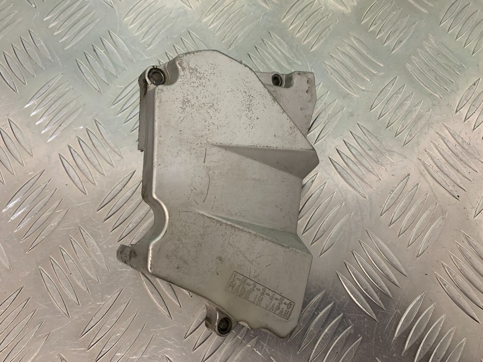 YAMAHA FZ6 FAZER SPROCKET COVER  YEAR 2004-2007 (STOCK 955)